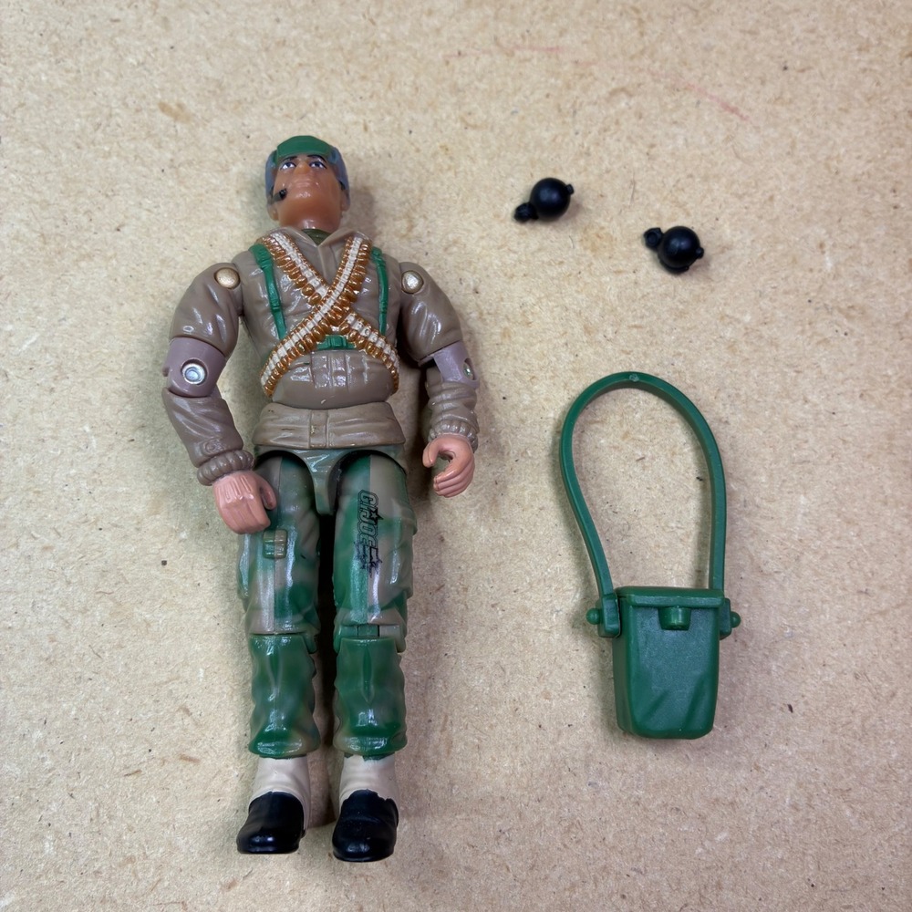 GI Joe Big Ben v4 2002 Figure w Green Pack & Grenades Spy Troops Hasbro